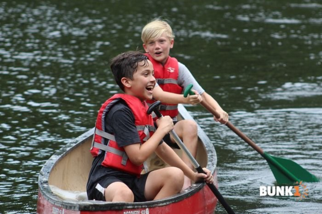 caleb_canoe_Lutheridge